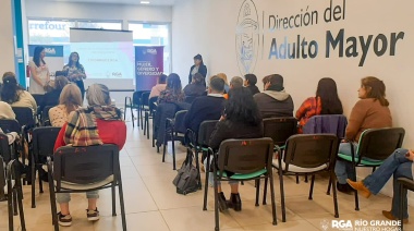 Comenzó la primera formación municipal en cuidados de adultos mayores