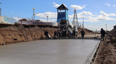 Últimos metros de hormigonado en doble vía Avda. Santa Fe