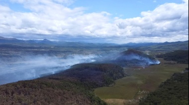 Brigadistas nacionales se suman a la lucha contra el incendio del corazón de la isla