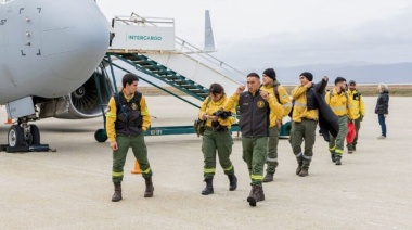Se produjo el relevo de 30 brigadistas y se sumaron 20 más a la lucha contra el fuego en la Reserva Corazón de la Isla