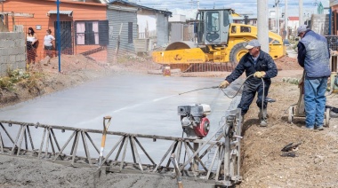 Río Grande avanza con la pavimentación de la zona sur