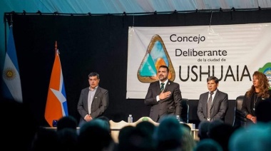 Apertura de sesiones en Ushuaia: "La nueva Carta Orgánica marcó un hito histórico en la consolidación de la democracia y el refuerzo de las instituciones", remarcó Vuoto