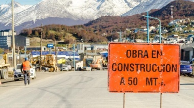 Trabajan en el empalme y pavimentación del puente de la avenida Perito Moreno