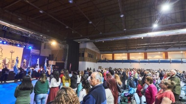 Mas de 1500 vecinos colmaron el Cochocho Vargas en la “Gran Vigilia Patriótica”