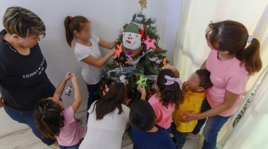 Deseo cumplido: La conmovedora historia de los seis hermanitos que pidieron ser adoptados juntos y pasarán la primera Navidad con sus dos mamás