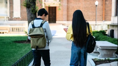 Pese a tener el mismo nivel educativo, las mujeres cobran entre 22 y 27% menos que los hombres