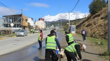 Invitan a los vecinos a retirar los vehículos de calle Alem por jornada de limpieza