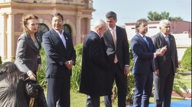 Fuerte reclamo de Lacalle Pou a Milei en la cumbre del Mercosur: "Acá deberíamos estar todos"