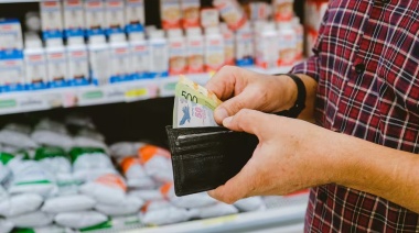La inflación se aceleró levemente al 4,6% en junio y acumuló casi un 80% en el primer semestre del año