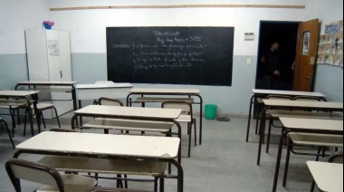 Media sanción a la Ley Finocchiaro que obliga a las escuelas a abrir los días de paro