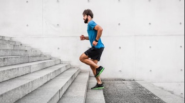 Sumar solo 5 minutos de ejercicio vigoroso al día reduce la presión arterial