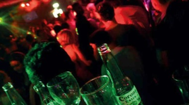 Alertan por la droga sexual "tina" que hace furor en las discotecas
