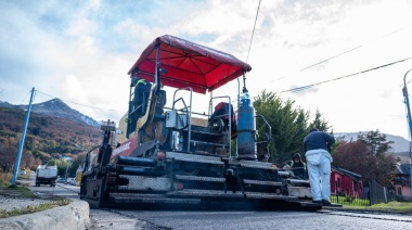 Pavimentaron la calle Provincia Grande
