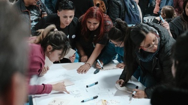 "Ushuaia te escucha": Vecinos trabajaron sobre Cultura, Educación, Ambiente y Hábitat