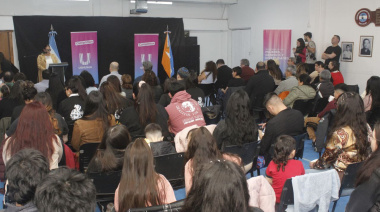"Mujeres en Marcha": Mas de 60 mujeres recibieron sus certificados en oficios no tradicionales