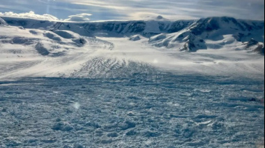 Inédito retroceso de un glaciar en la Antártida