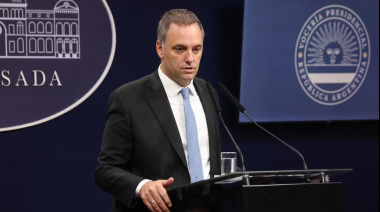 El Gobierno restringe la entrada al país de funcionarios y personal de las fuerzas armadas venezolanas