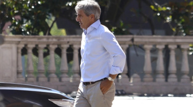 Los gobernadores se impusieron y Caputo sacó Ganancias de la reforma laboral