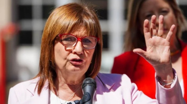 Bullrich dijo que Adorni tiene que presentar su declaración de bienes de forma “inmediata”