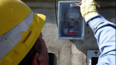 El Gobierno vetó la ley que prohibía cortes de luz, agua y gas durante el invierno