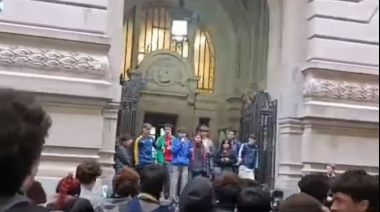 Tomaron el Nacional Buenos Aires y el Pellegrini en reclamo por el financiamiento universitario