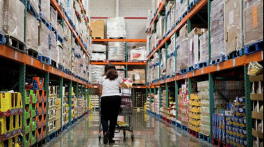 El consumo masivo volvió a caer en mayo y acumula seis meses consecutivos de baja interanual