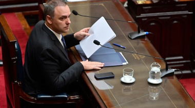 Milei y su ambiguo código etico: Sostiene a Adorni, pero los dialoguistas esperan la interpelación