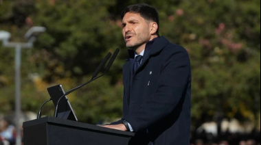 Pullaro apuró a Milei: "Si Adorni fuera funcionario de Santa Fe, no estaría desde hace rato en su cargo"