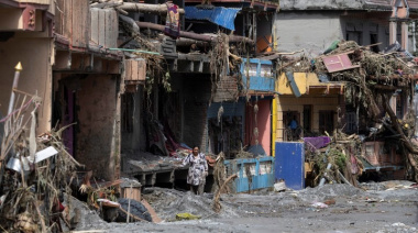 Desastre en Nepal: ya son 359 los muertos, no descartan un segundo alud y afirman que costará mucho recuperar los cuerpos