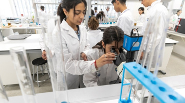 La provincia argentina “rebelde” que logró una gran mejora en Ciencias en la prueba PISA y cómo lo hizo