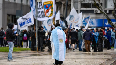 La oposición criticó a la Corte por el fallo que dejó sin límites la venta de tierras a extranjeros y llamó a otra movilización