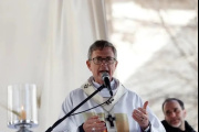 García Cuerva en el Día de San Cayetano: "Nadie elige revolver la basura porque le gusta"