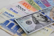 El Gobierno reinstauró una medida del cepo: los compradores de dólar oficial no podrán operar divisas financieras por 90 días