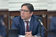 “Se pueden juntar 5 millones de personas, pero la restricción presupuestaria sigue estando ahí”, dijo Álvarez