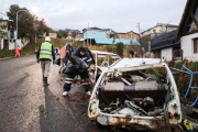 El Municipio retiró nuevos vehículos abandonados en Bahía Golondrina