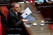 Milei y su ambiguo código etico: Sostiene a Adorni, pero los dialoguistas esperan la interpelación
