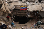 Terremotos en Venezuela: cómo trabajan los rescatistas argentinos en un edificio que colapsó durante una fiesta infantil